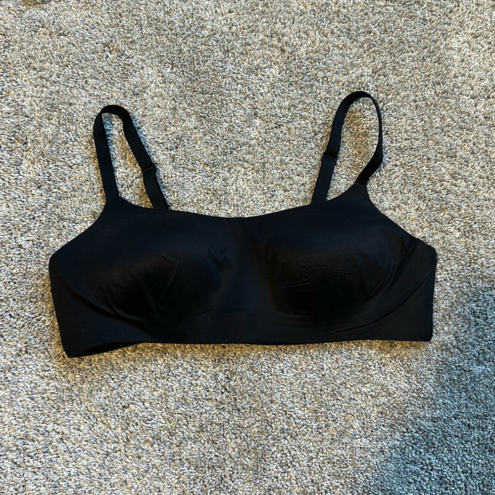 SMOOTHEZ AERIE BRA (M)
